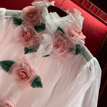 AELESEEN Skrejceļa Modes Sieviešu Blūze 2020. Gadam Pavasara Vasaras 3D Rožu Appliques Ruffles Puse Brīvdienu Balta Blūze