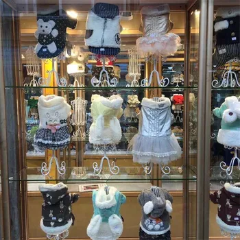 Augstas Kvalitātes Metāla Pet Suņu Apģērbu Displejs Stāvēt Pievilcīgs Maza Suņu Apģērbu Pakaramie Mannequins Modelis Pet Shop Piederumi