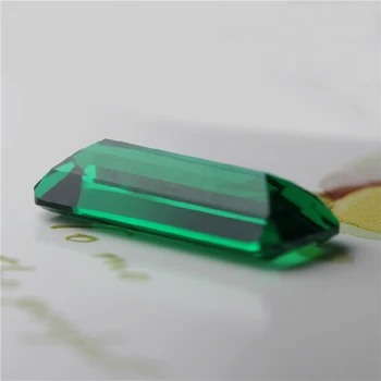 Jaunas ielidošanas nano ilgi astoņstūra taisnstūra formas unikālo izveidots zaļo gem akmens skaistu spīdumu retums izveidota forma
