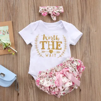 Jaundzimušais meitenes 3pcs apģērbu komplekts vēstuli Vērts Gaidīt, Topi Bodysuit+Rožu mežģīņu Šorti+Galvas Zīdaiņu Meiteņu Apģērbs apģērbs