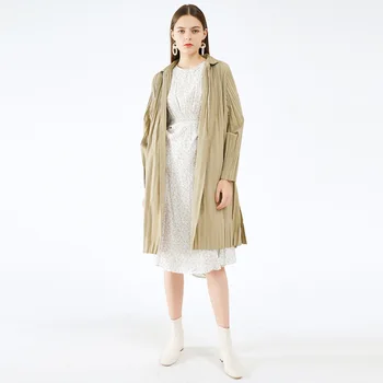 Miyake kroku vējjaka korejas rudens modes 2020. gadam luksusa apģērbu rudens ziemas plus lieluma vintage pogu sieviešu tranšejas garš mētelis