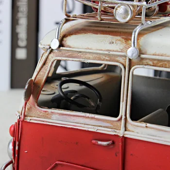 Nostalgic Vintage Autobusu Modelis, Metāla Automašīnu Figūriņas, Ar Vainagu Māju Apdare, Dekoratīvi Autobusu Rotājumi Darbvirsmas Dekori Bērnu Rotaļlietu
