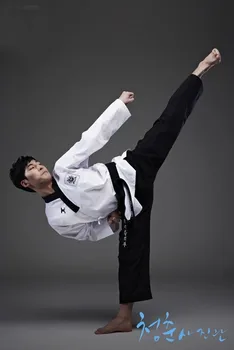 Profesionālās WTF JC taekwondo Poomsae Dan dobok J-Calicu Junior Dan Vīriešu & Sieviešu JCALICU Vecākais Dan Vīriešiem un Sievietēm Meistars Dan