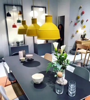 Ziemeļvalstu minimālisma dzīvojamā istaba alumīnija kulons gaismas restorāns radošā apgaismojuma istaba lukturi mūsdienu dekori virtuves karājas lampas